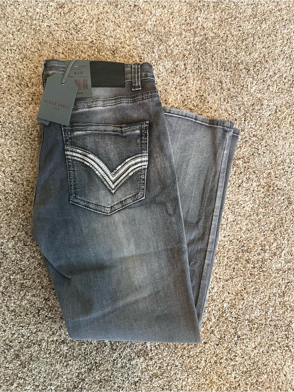 Slim Straight Men's Grey Washed Jeans with Chevron Pocket Detail
